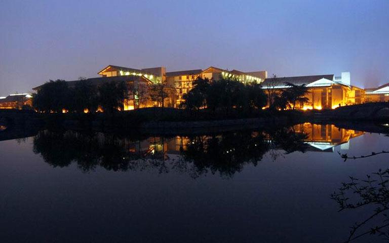 12紹興鑒湖大酒店